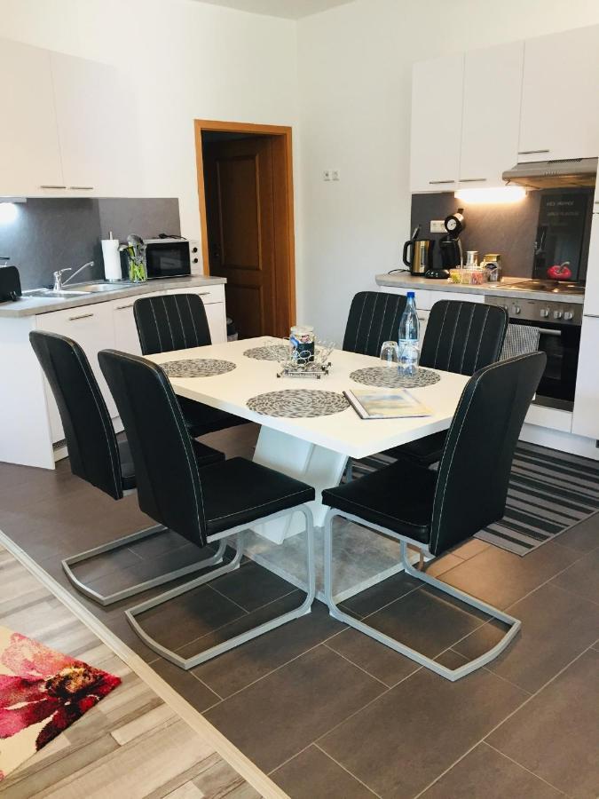 Ferienwohnung Marina An Der Romantischen Strasse Weikersheim Buitenkant foto