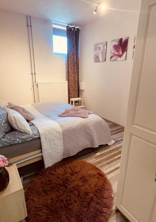 Ferienwohnung Marina An Der Romantischen Strasse Weikersheim Buitenkant foto
