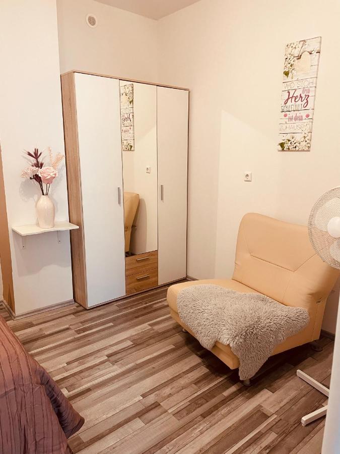 Ferienwohnung Marina An Der Romantischen Strasse Weikersheim Buitenkant foto